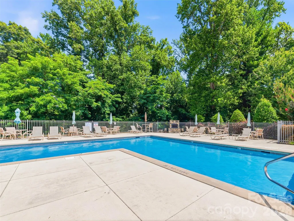 200 Vista Lake Drive Candler NC 28715