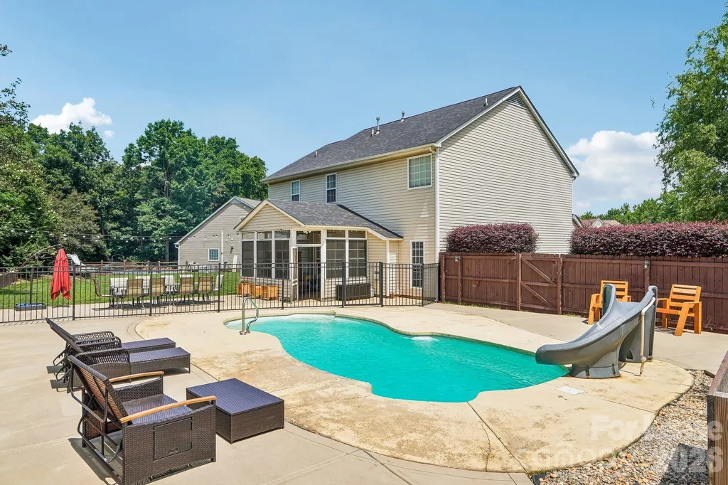 12900 Mccahan Lane Huntersville NC 28078