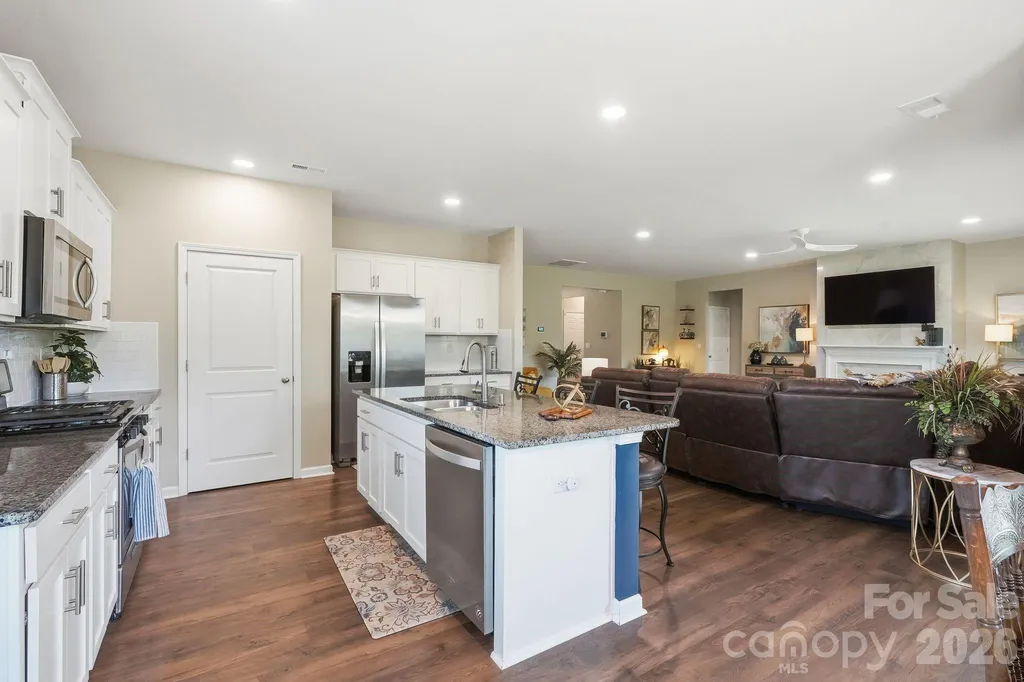 7735 Stonehouse Drive Gastonia NC 28056