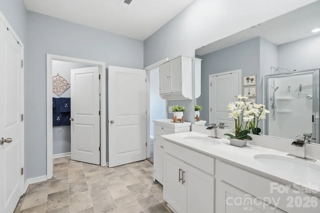 7735 Stonehouse Drive Gastonia NC 28056