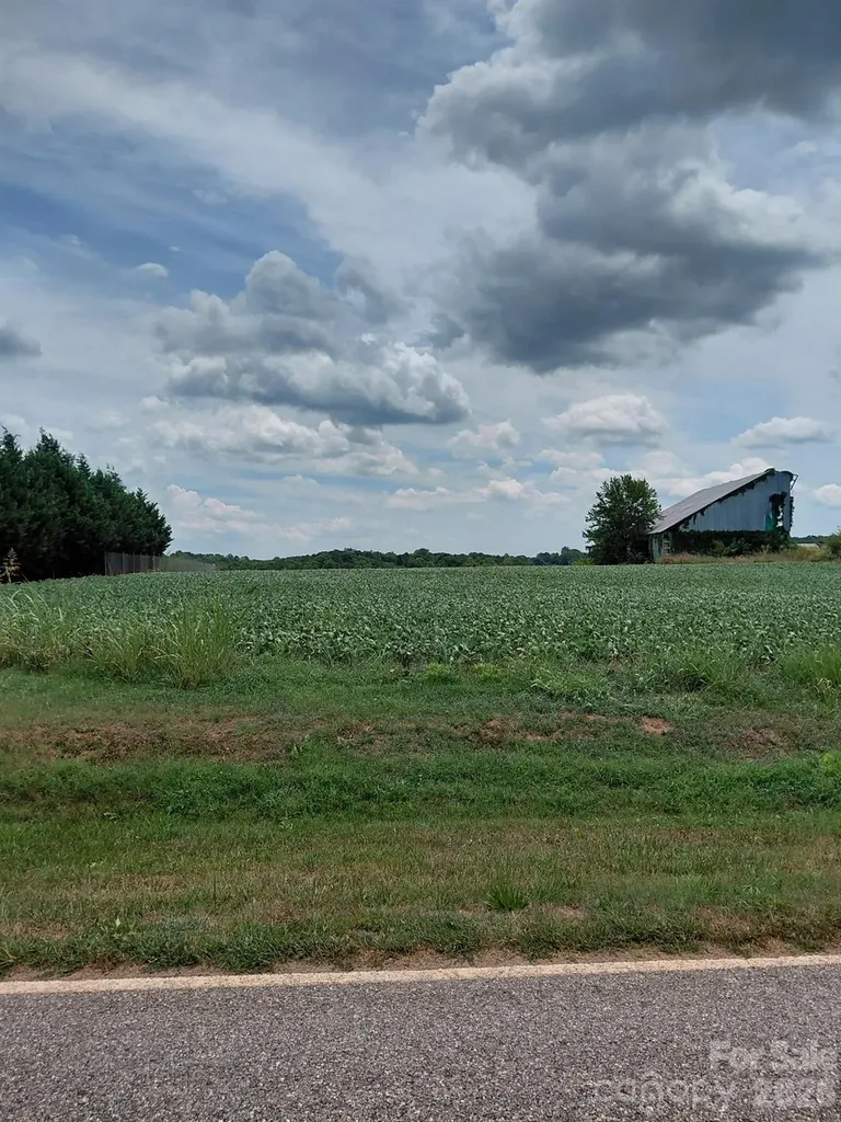 000 Howards Bridge Road Union Grove NC 28689