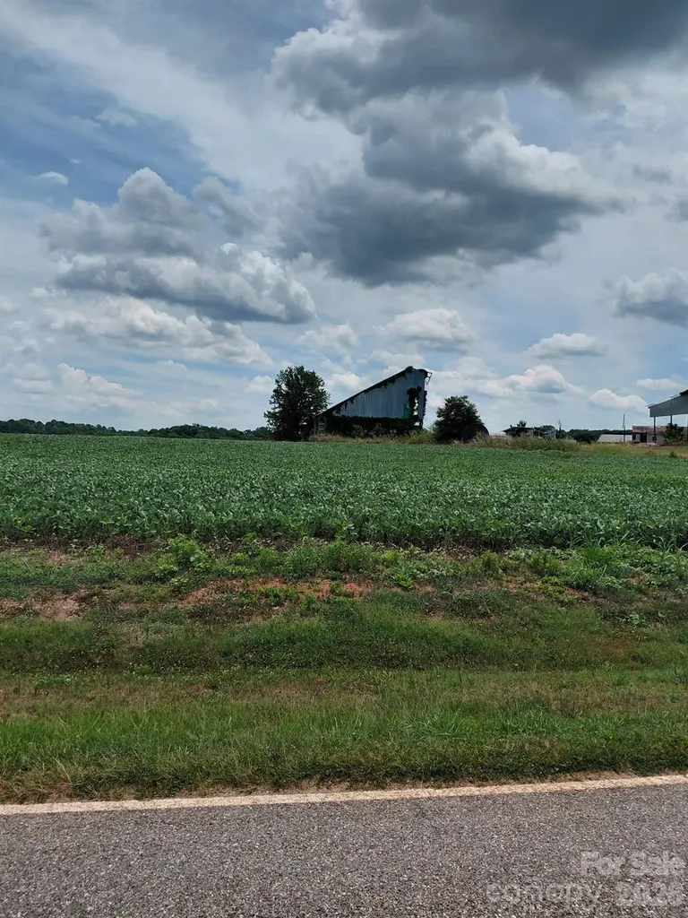000 Howards Bridge Road Union Grove NC 28689