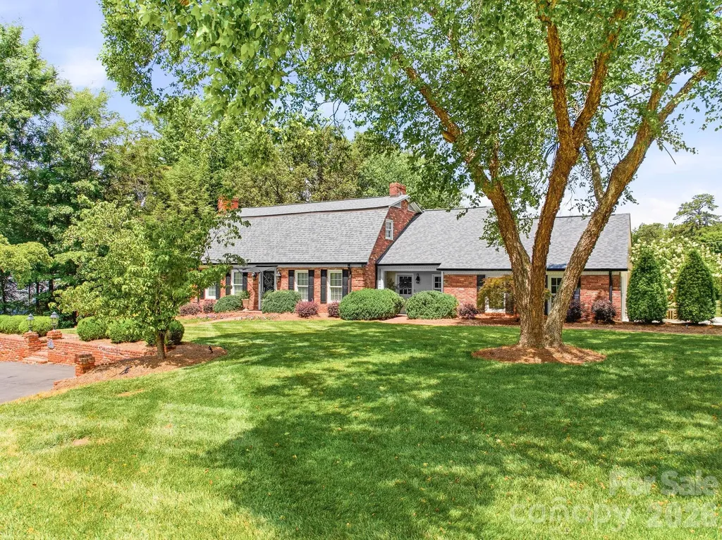 3115 Oakmont Road Statesville NC 28625
