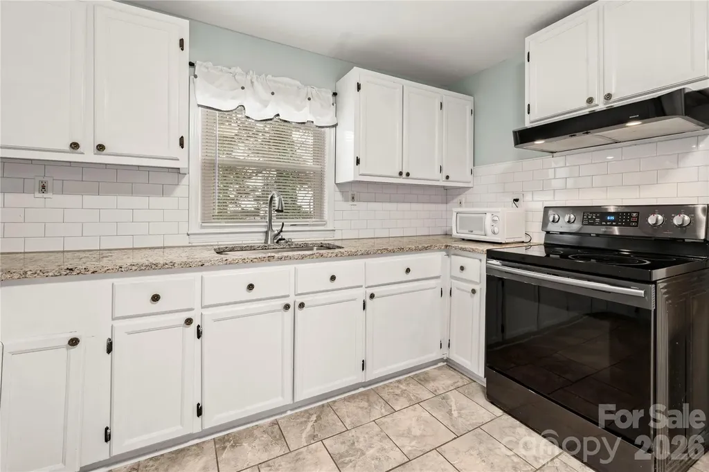 112 Harris Street Belmont NC 28012
