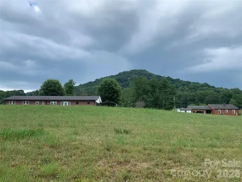 6285 & 6231 Nc 16 Highway N Taylorsville NC 28681