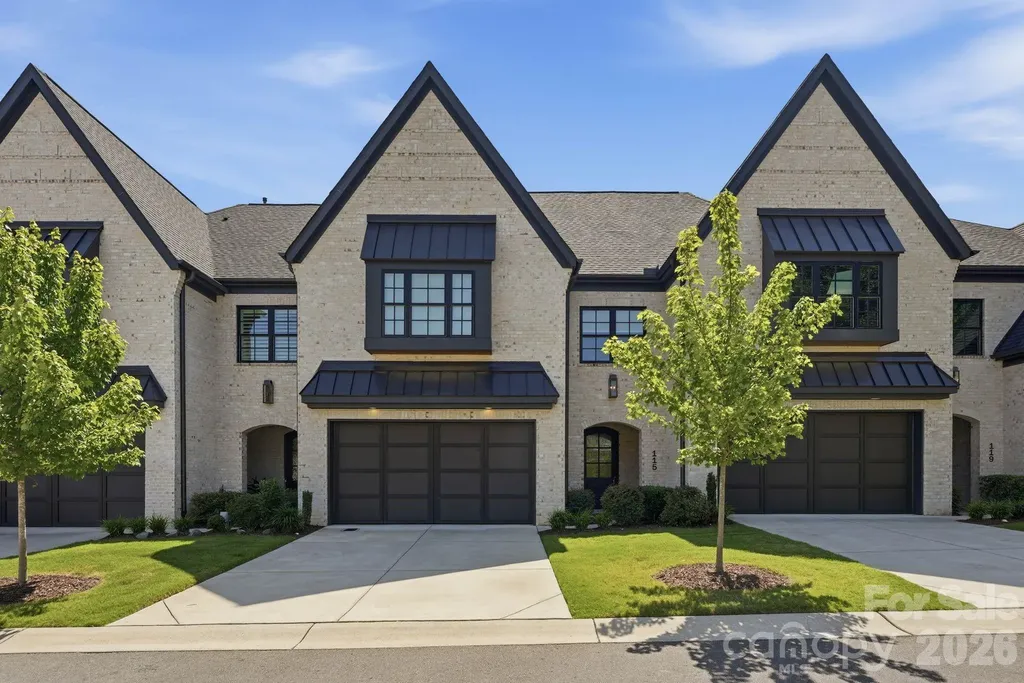 Charlotte NC, 115 Thorncote Place