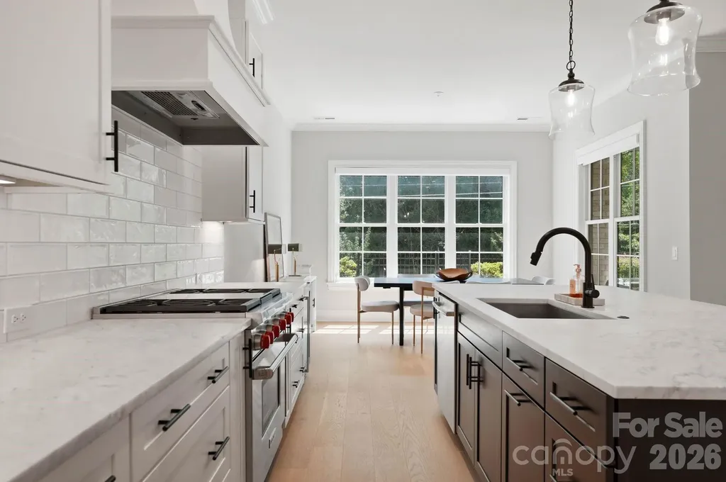 115 Thorncote Place Charlotte NC 28226