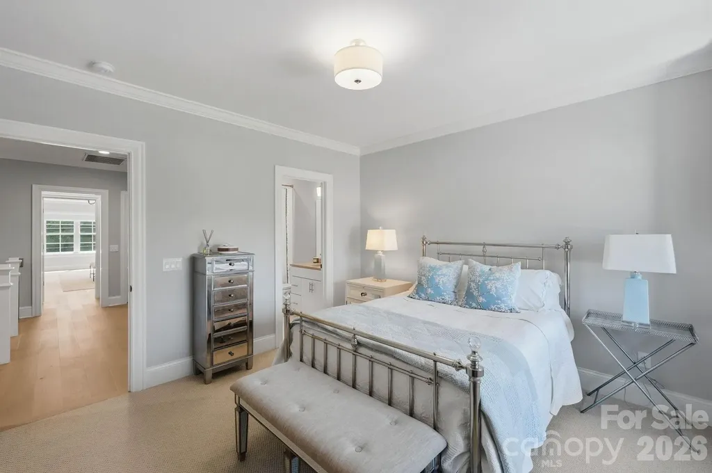 115 Thorncote Place Charlotte NC 28226