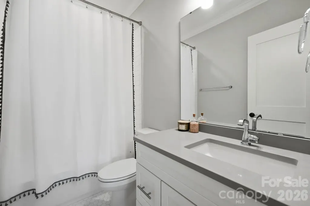 115 Thorncote Place Charlotte NC 28226