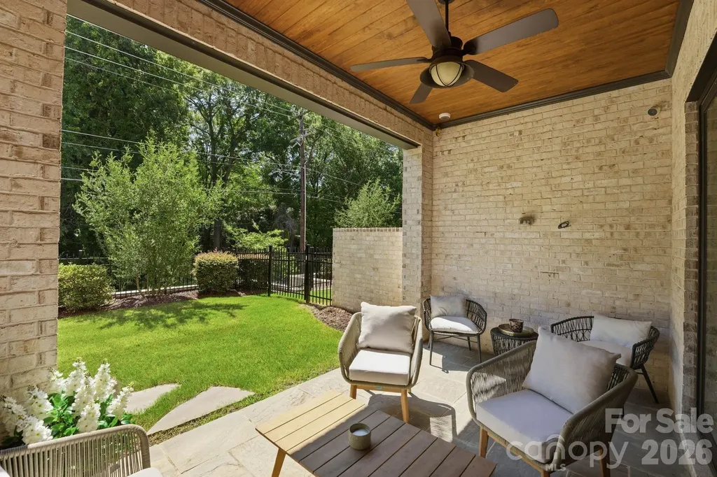 115 Thorncote Place Charlotte NC 28226