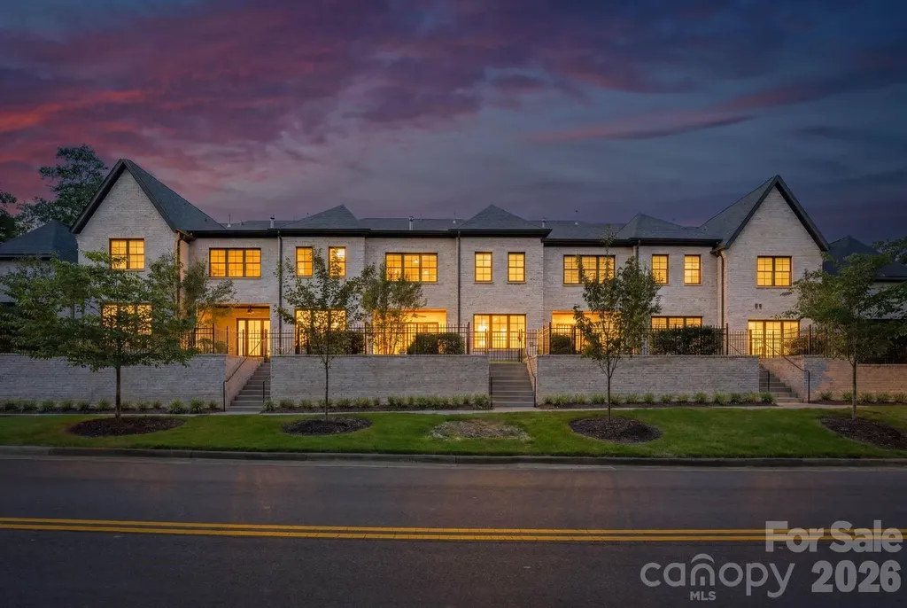 115 Thorncote Place Charlotte NC 28226