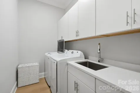 115 Thorncote Place Charlotte NC 28226