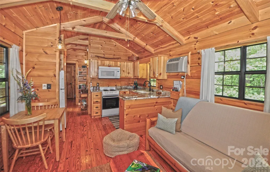 1390 Baltimore Branch Road Hot Springs NC 28743