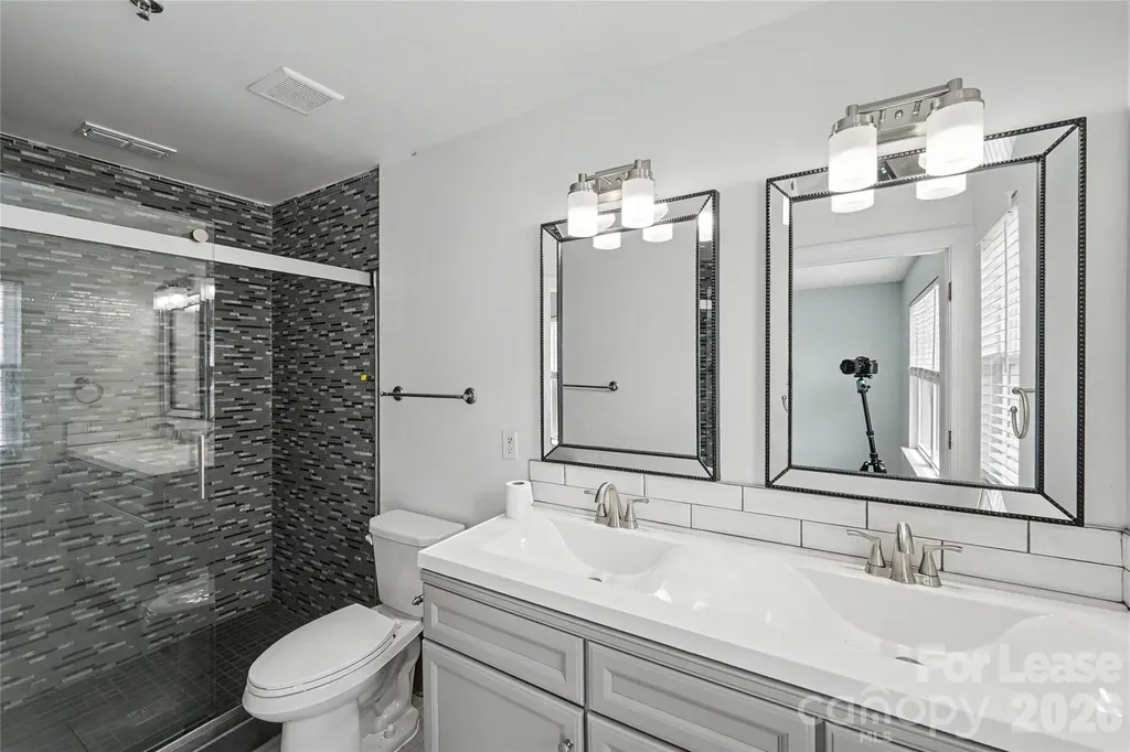 6424 Royal Celadon Way Charlotte NC 28269