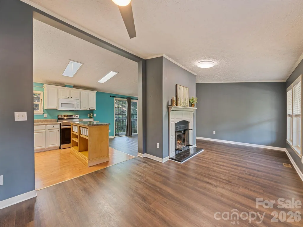 26 Cedar Street Canton NC 28716
