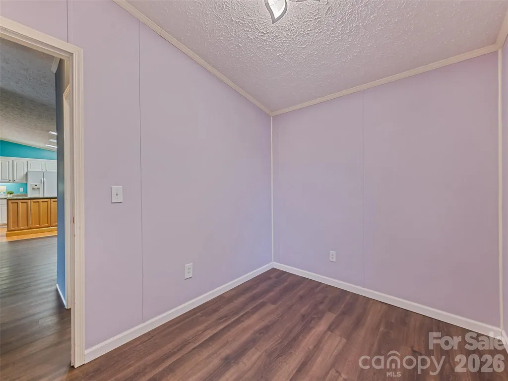 26 Cedar Street Canton NC 28716