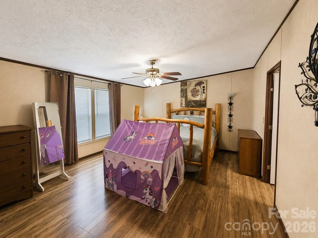 195 Hollywood Street Forest City NC 28043