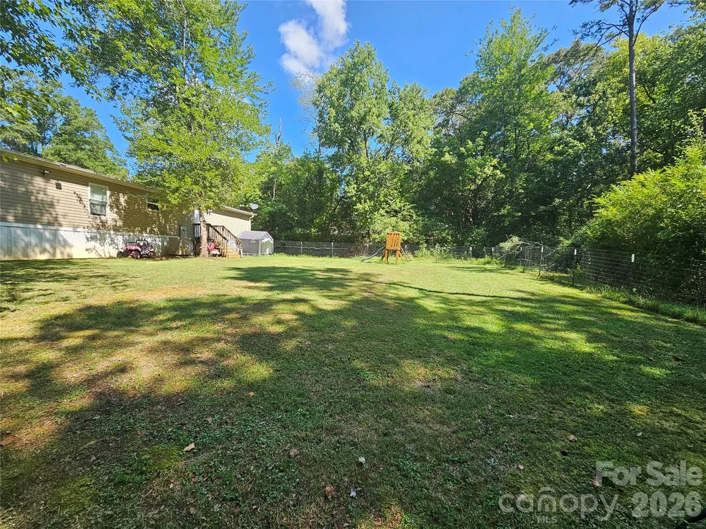 195 Hollywood Street Forest City NC 28043