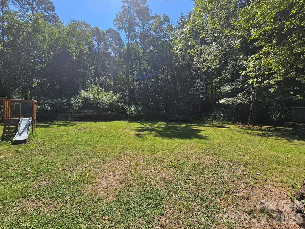 195 Hollywood Street Forest City NC 28043
