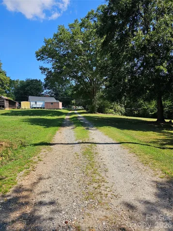195 Hollywood Street Forest City NC 28043