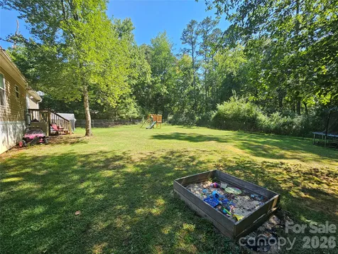 195 Hollywood Street Forest City NC 28043