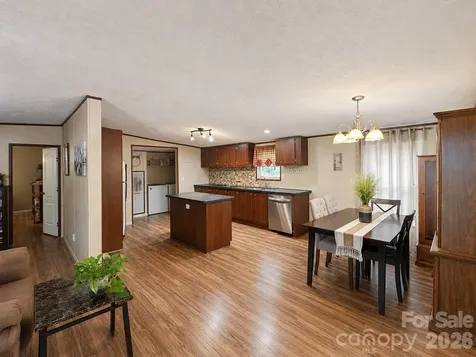 195 Hollywood Street Forest City NC 28043