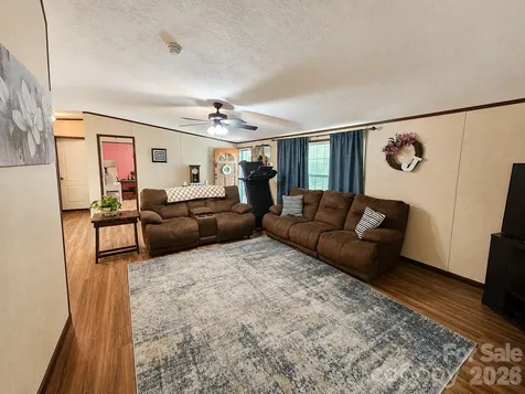195 Hollywood Street Forest City NC 28043