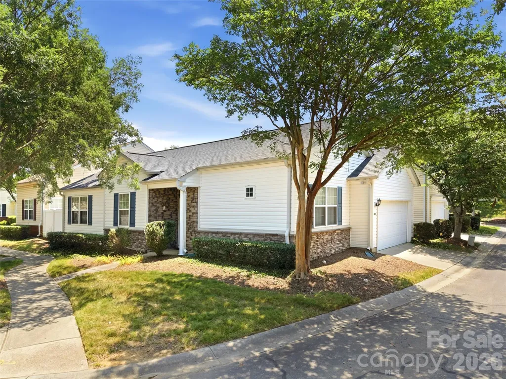 9035 Meadowmont View Drive Charlotte NC 28269