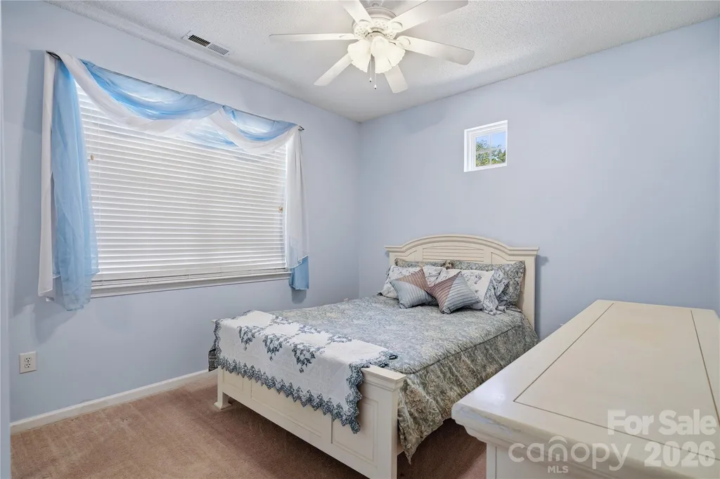 9035 Meadowmont View Drive Charlotte NC 28269