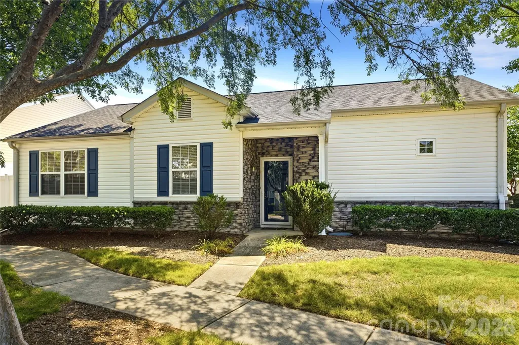 9035 Meadowmont View Drive Charlotte NC 28269
