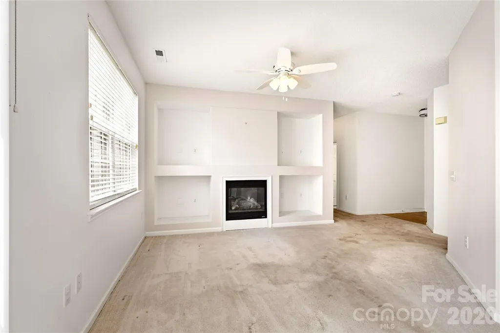 9035 Meadowmont View Drive Charlotte NC 28269