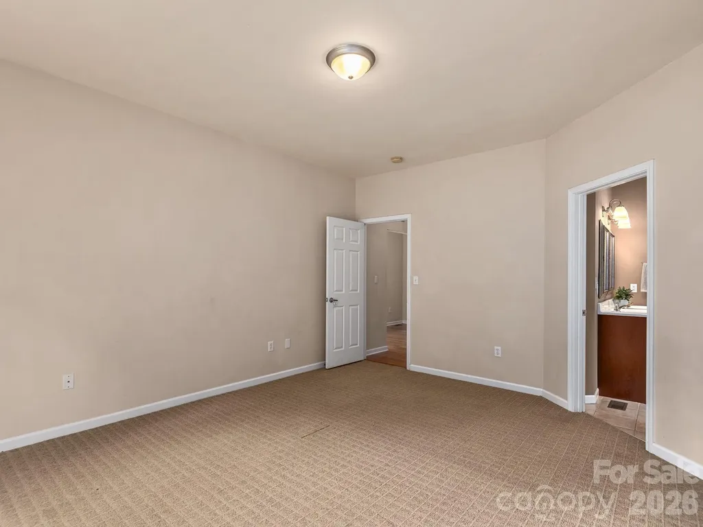 509 Shamrock Drive Asheville NC 28803