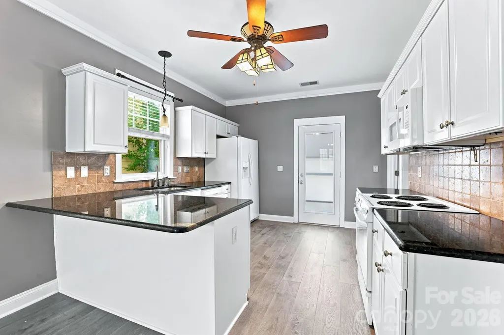 11209 Blue Cedar Lane Charlotte NC 28277