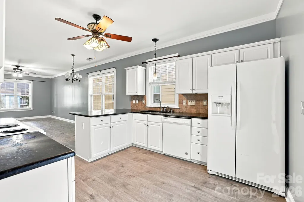 11209 Blue Cedar Lane Charlotte NC 28277