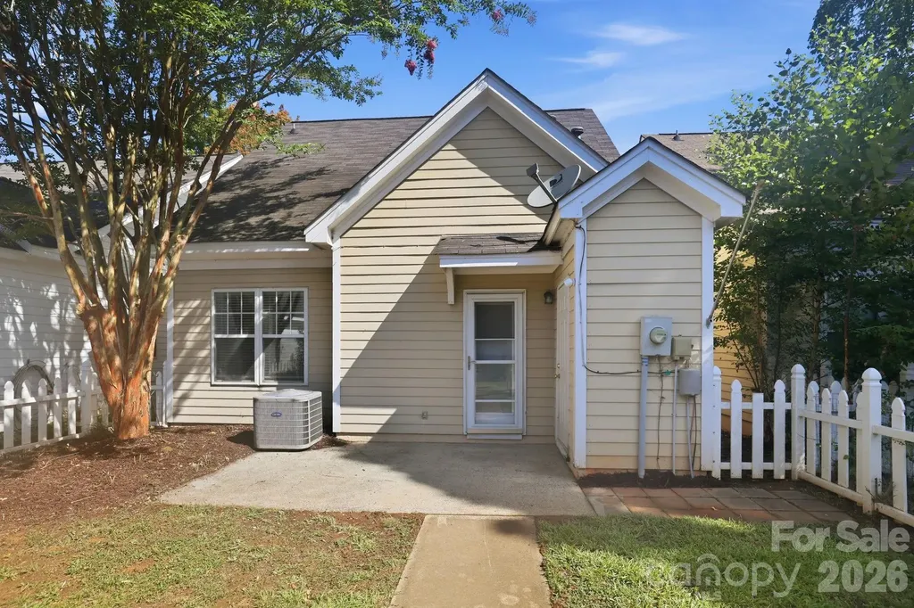 11209 Blue Cedar Lane Charlotte NC 28277