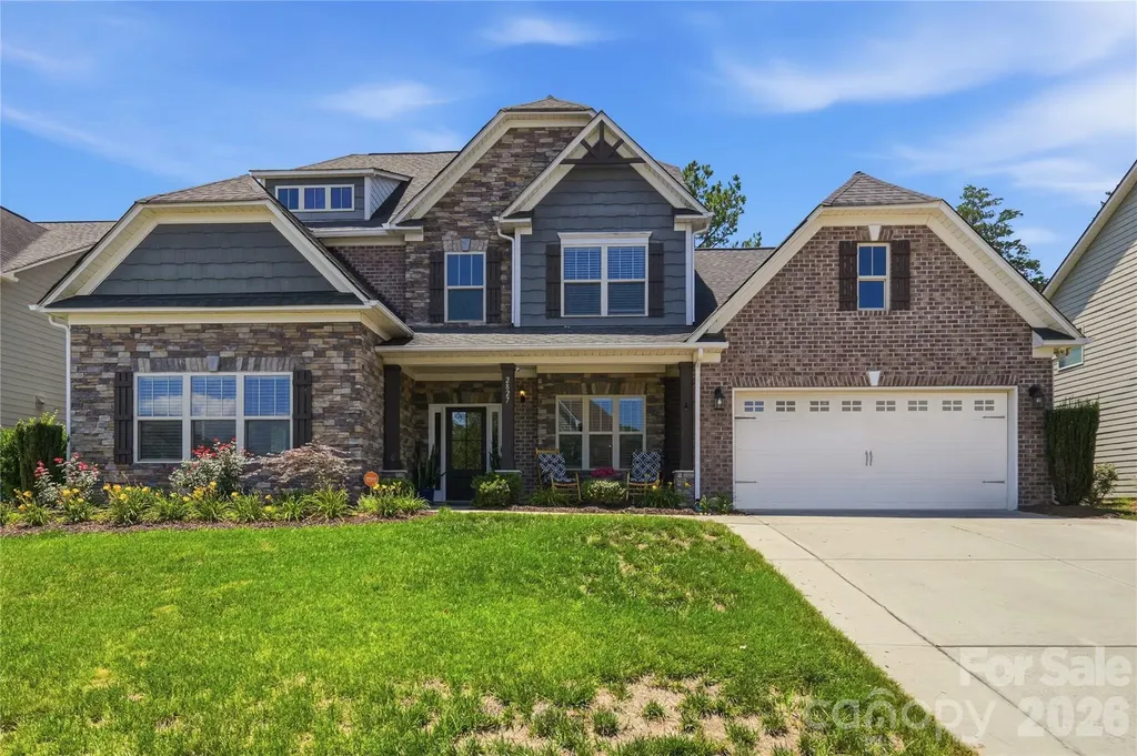 2827 Donegal Drive Kannapolis NC 28081