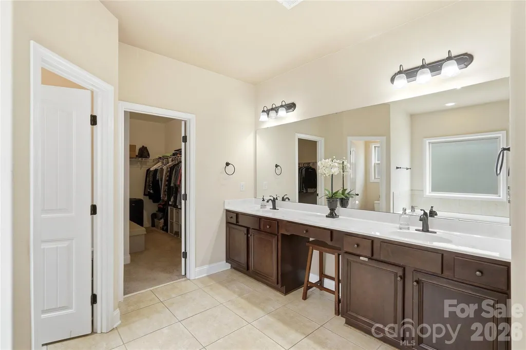 2827 Donegal Drive Kannapolis NC 28081