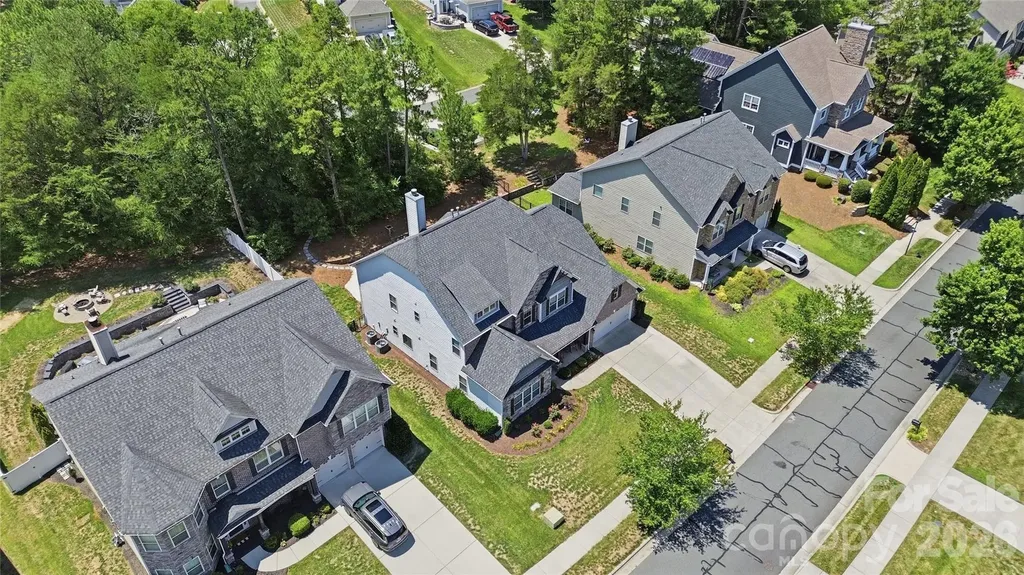 2827 Donegal Drive Kannapolis NC 28081
