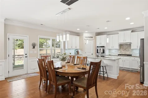 2827 Donegal Drive Kannapolis NC 28081