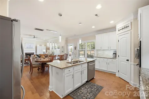 2827 Donegal Drive Kannapolis NC 28081