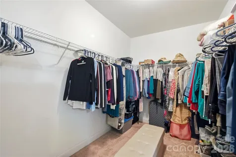 2827 Donegal Drive Kannapolis NC 28081