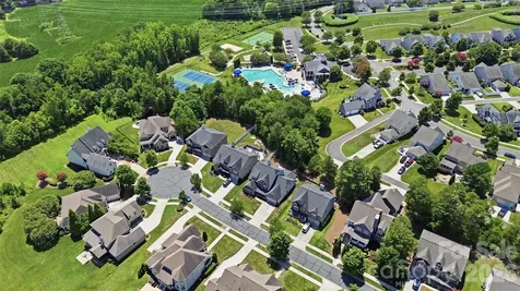 2827 Donegal Drive Kannapolis NC 28081