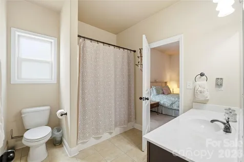 2827 Donegal Drive Kannapolis NC 28081