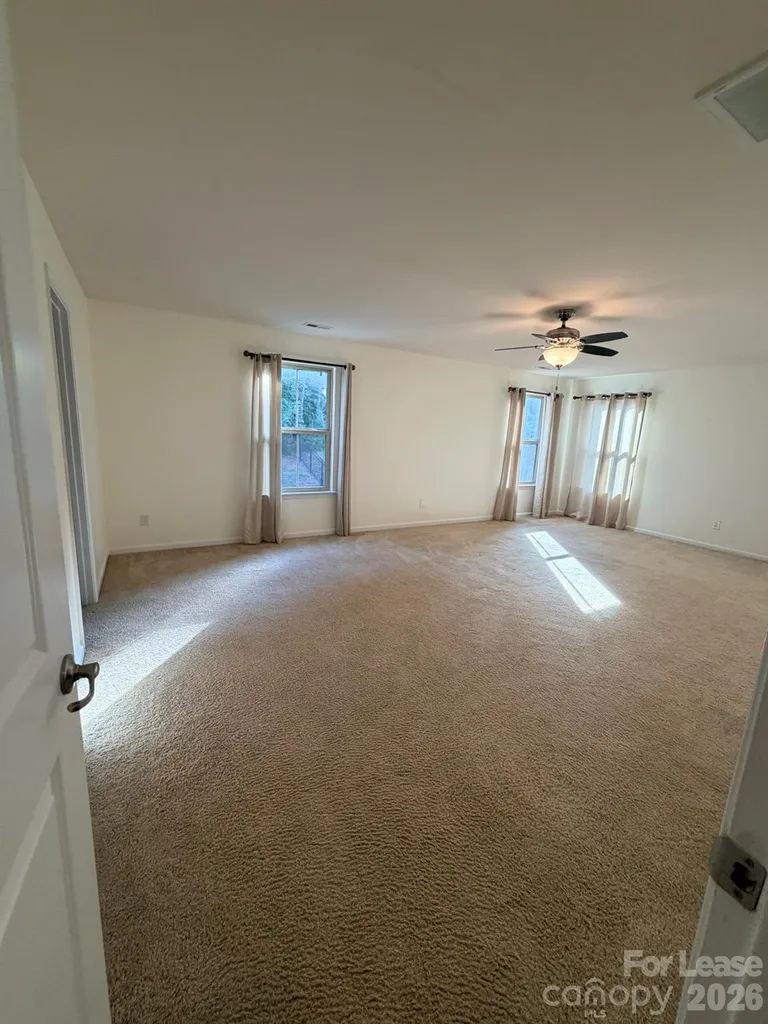 5816 Selkirkshire Road Charlotte NC 28278
