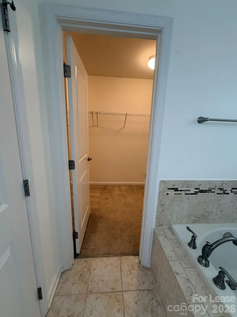 5816 Selkirkshire Road Charlotte NC 28278