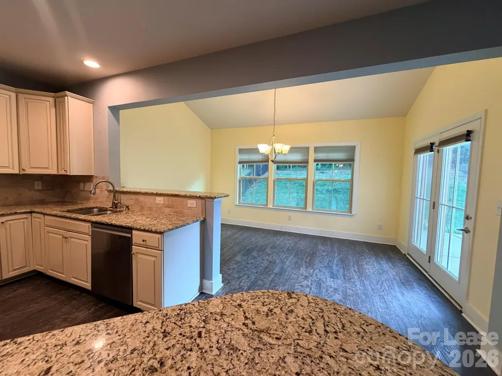5816 Selkirkshire Road Charlotte NC 28278