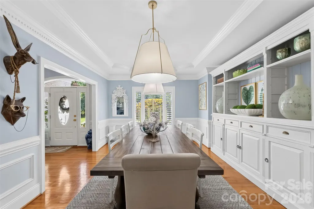 10107 Annie Oakley Lane Charlotte NC 28227