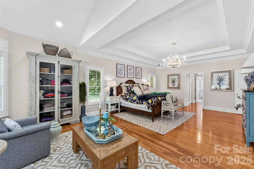 10107 Annie Oakley Lane Charlotte NC 28227