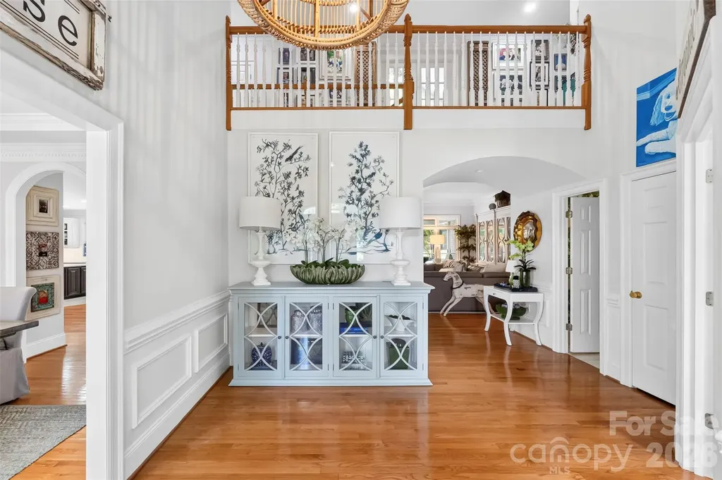 10107 Annie Oakley Lane Charlotte NC 28227
