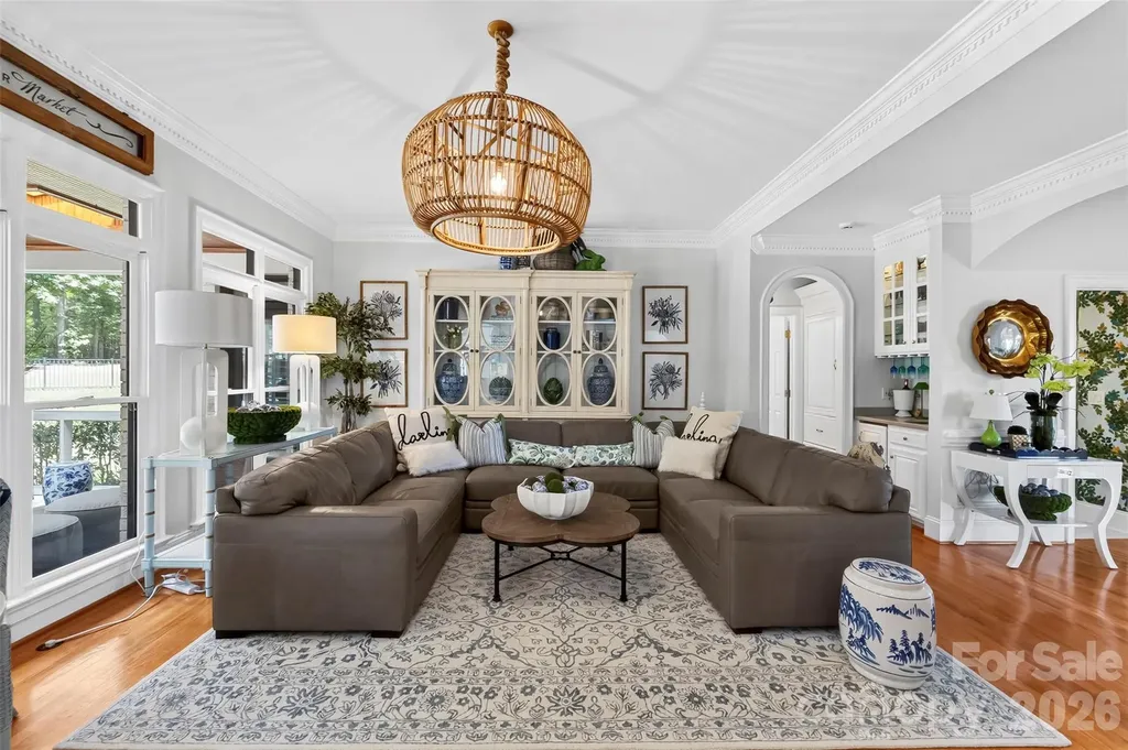 10107 Annie Oakley Lane Charlotte NC 28227